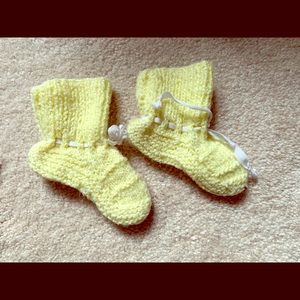 FREE w/any purchase - Yellow Newborn Baby Socks